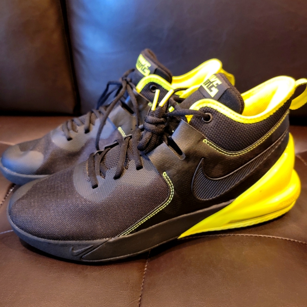 Nike Air Max Impact. Black Volt. Size 13. New. In Excellent Condition